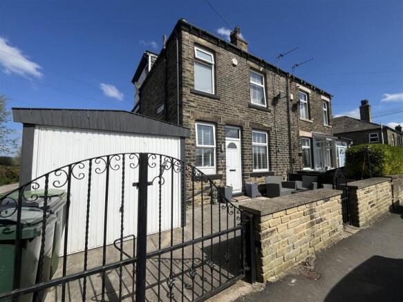1 bed property, in Wilson Road, £125,000