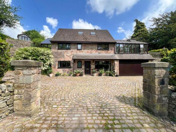 4 bed property, in Abbey Green Road, £630,000
