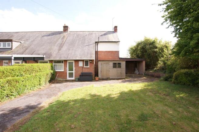 2 bed property, in Broadmoor Road, £375,000