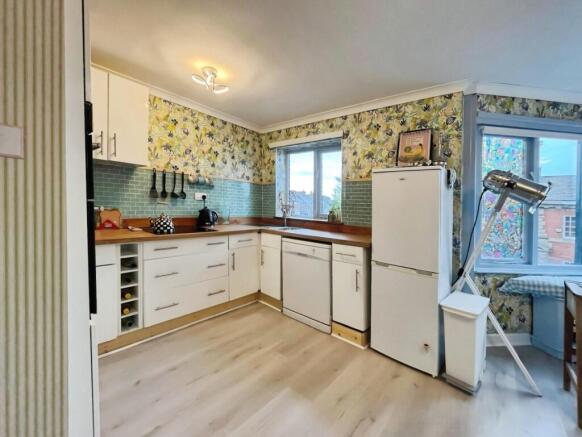 1 bed property, in Kingfisher Lodge, £54,995