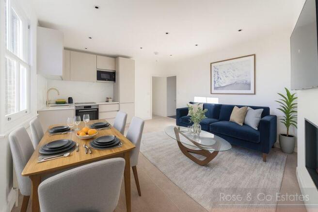 2 bed property, in Savernake Road, £599,950