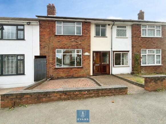3 bed property, in Winsford Avenue, £210,000