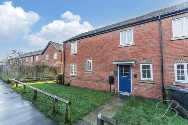3 bed property, in Knitters Road, £230,000