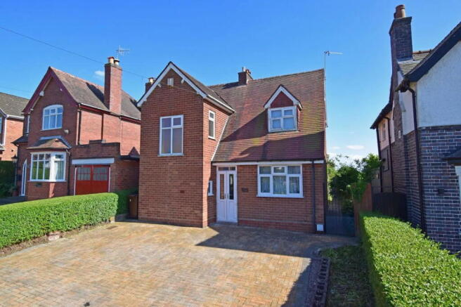 2 bed property, in 198a Old Birmingham Road, £425,000