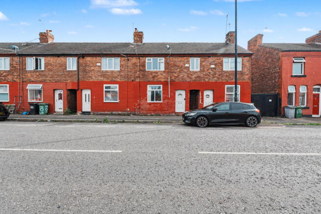 2 bed property, in 109 Cleveland Street, £61,000