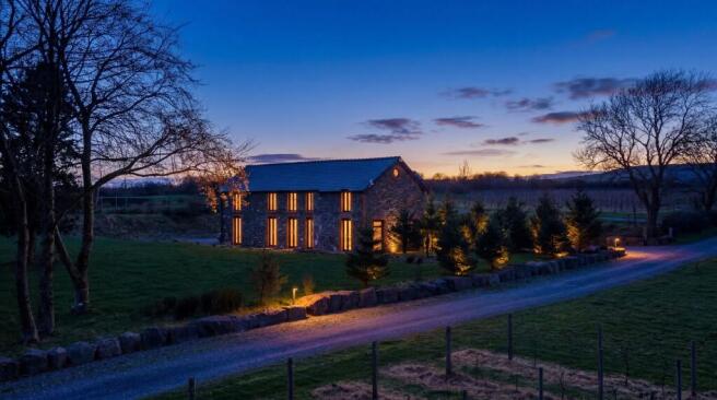 7 bed property, in Sticle, £1,200,000
