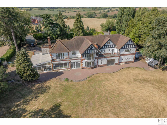 7 bed property, in Uppingham Road, £1,895,000