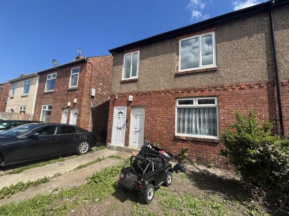 2 bed property, in Wilson Avenue, £20,000
