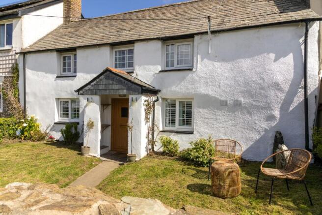 3 bed property, in Trevarrian, £425,000