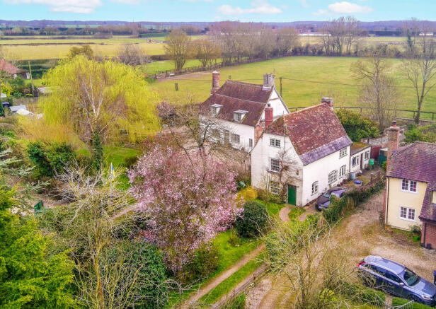 4 bed property, in Rose Cottage, £500,000