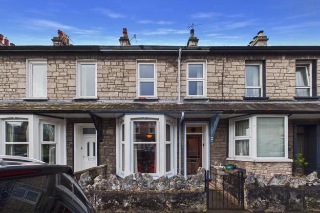2 bed property, in 9 Howard Street, £245,000