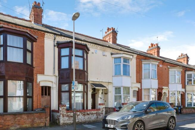 3 bed property, in Equity Road, £250,000