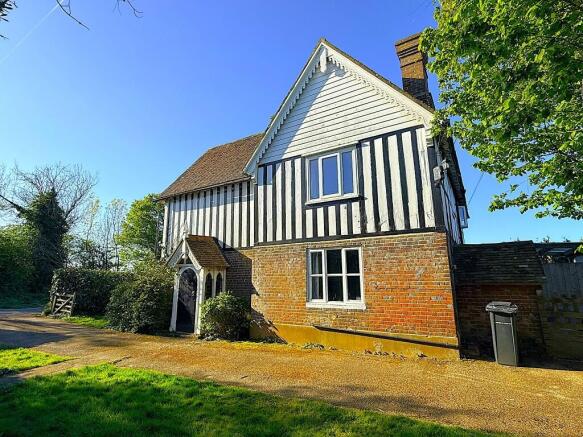 550000 bed property, in Udimore Road, £499,995