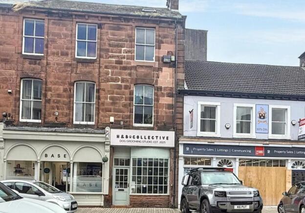 3 bed property, in First & Second Floor, £25,000
