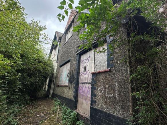 Land, in 163 Blackbrook Road, £40,000