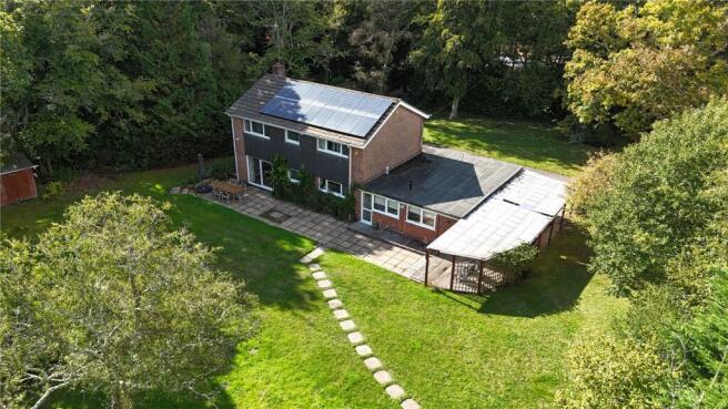 3 bed property, in Sway Road, £925,000