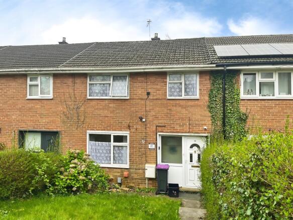 3 bed property, in Trinity Road, £155,000