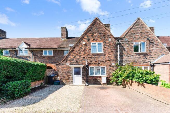 3 bed property, in Haynt Walk, £650,000