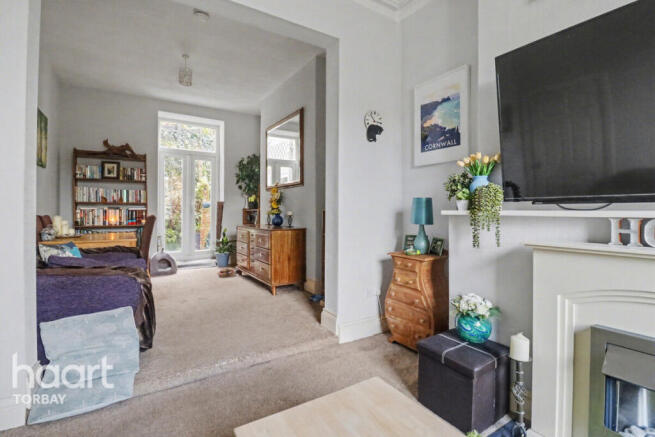3 bed property, in Hilldrop Terrace, £190,000