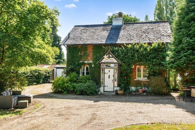 3 bed property, in Church Lane, £850,000