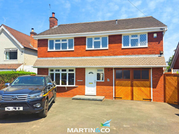5 bed property, in Norton Lane, £900,000