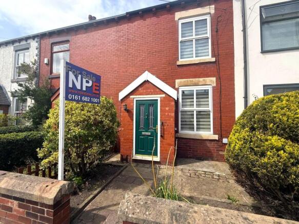 2 bed property, in Ashton Road East, £169,950