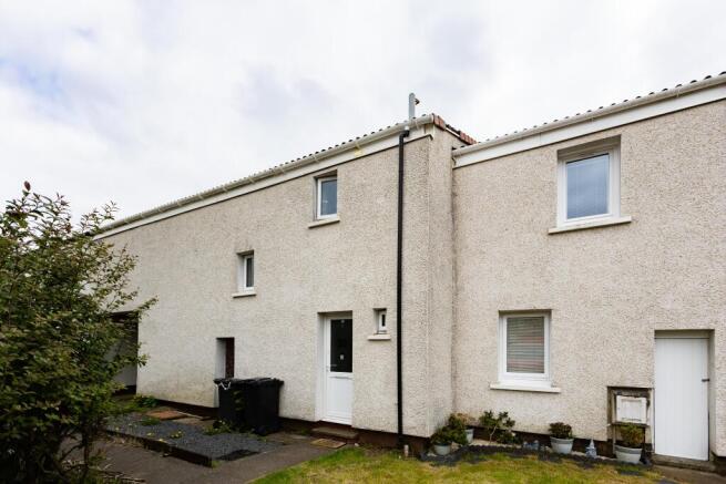 4 bed property, in Lewis Terrace, £83,000