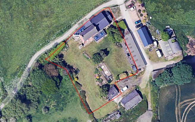 6 bed property, in Spring House Farm, £850,000
