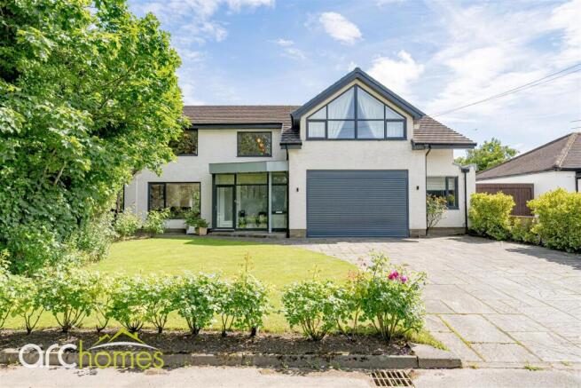 4 bed property, in Oldfield Carr Lane, £800,000