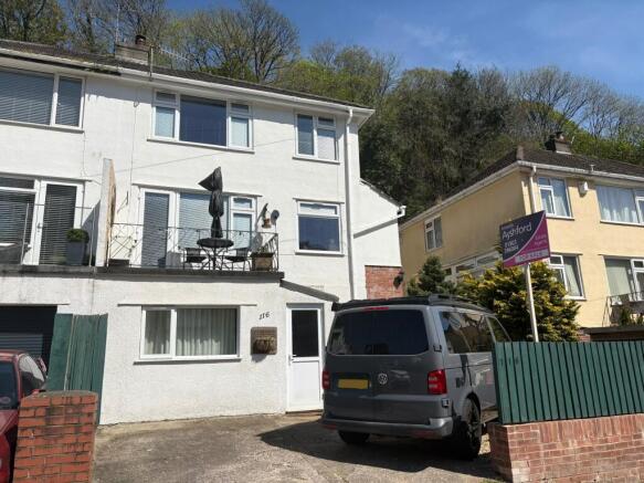 4 bed property, in Occombe Valley Road, £285,000