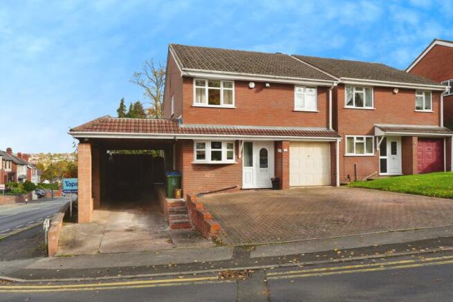 4 bed property, in Lee Road, £375,000