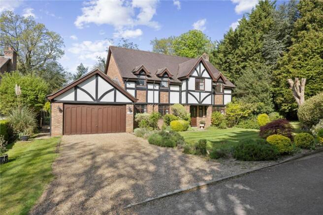 5 bed property, in Loudwater Ridge, £1,350,000