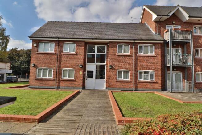 1 bed property, in Bevan Court, £79,950