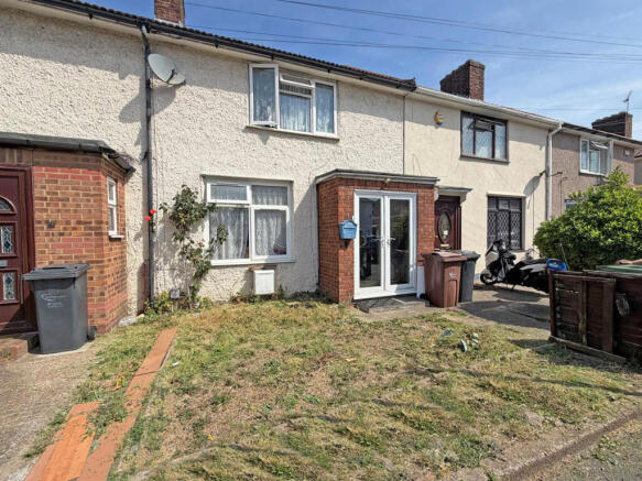 3 bed property, in Ivyhouse Road, £380,000