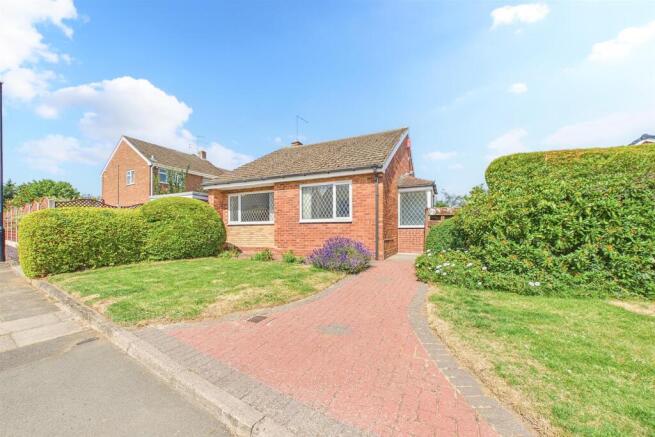 2 bed property, in Alpine Rise, £350,000