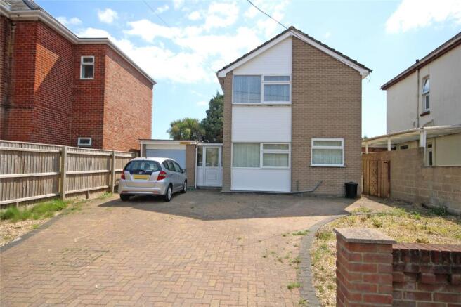 3 bed property, in Christchurch Road, £495,000