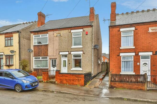 3 bed property, in Nelson Street, £140,000