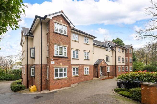 2 bed property, in Prospect House, £110,000