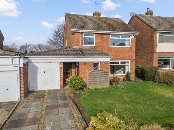 3 bed property, in Hollybank, £315,000