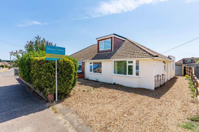 3 bed property, in Varvel Avenue, £350,000