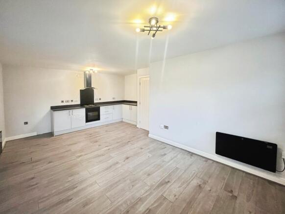 2 bed property, in Gas Street, £82,000
