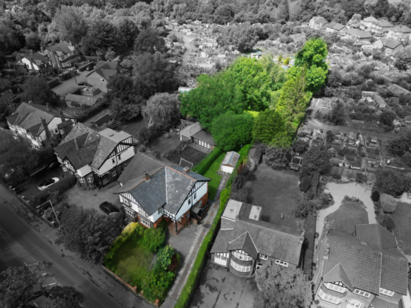 4 bed property, in Bramhall Lane, £650,000