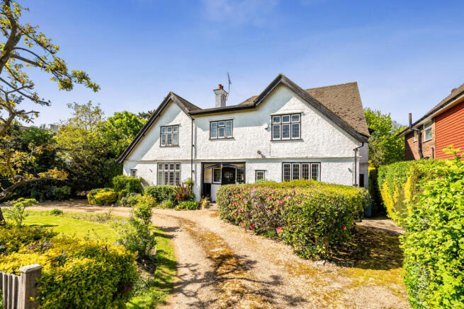 6 bed property, in Royston Park Road, £2,000,000