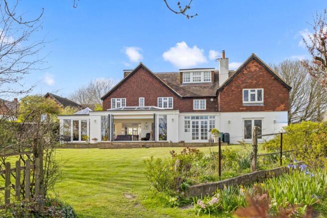 6 bed property, in Highdown House, £2,300,000