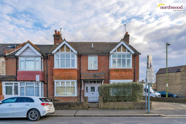 1 bed property, in Durban Road, £230,000