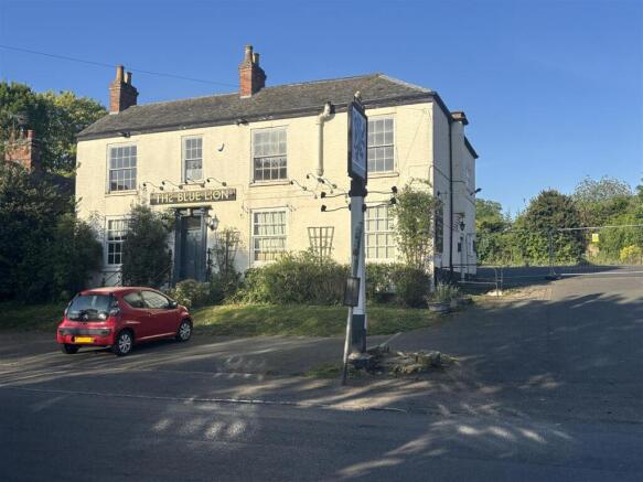 4 bed property, in Rearsby Road, £650,000
