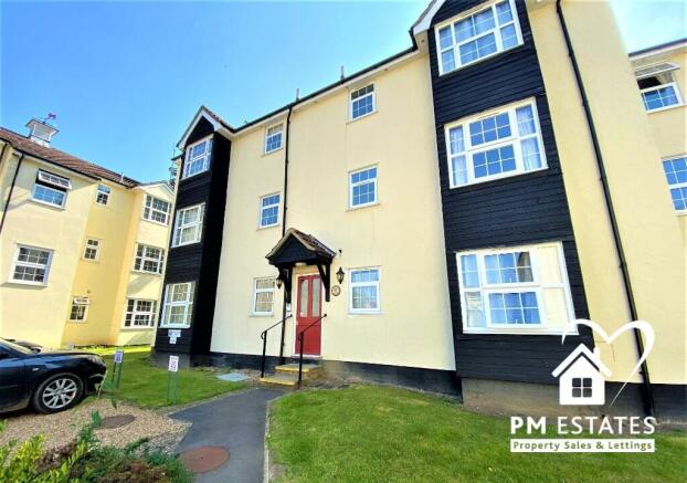 1 bed property, in Red Lion Court, £169,000