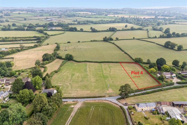 Studio, in East Coker, £400,000