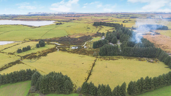 Studio, in Land, £300,000