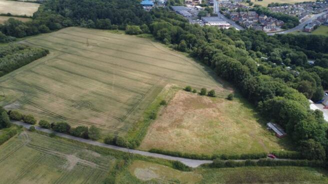 Land, in Land off Old Farm Lane, £30,000